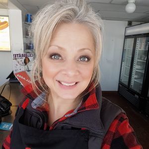 Meet your Posher, Aj